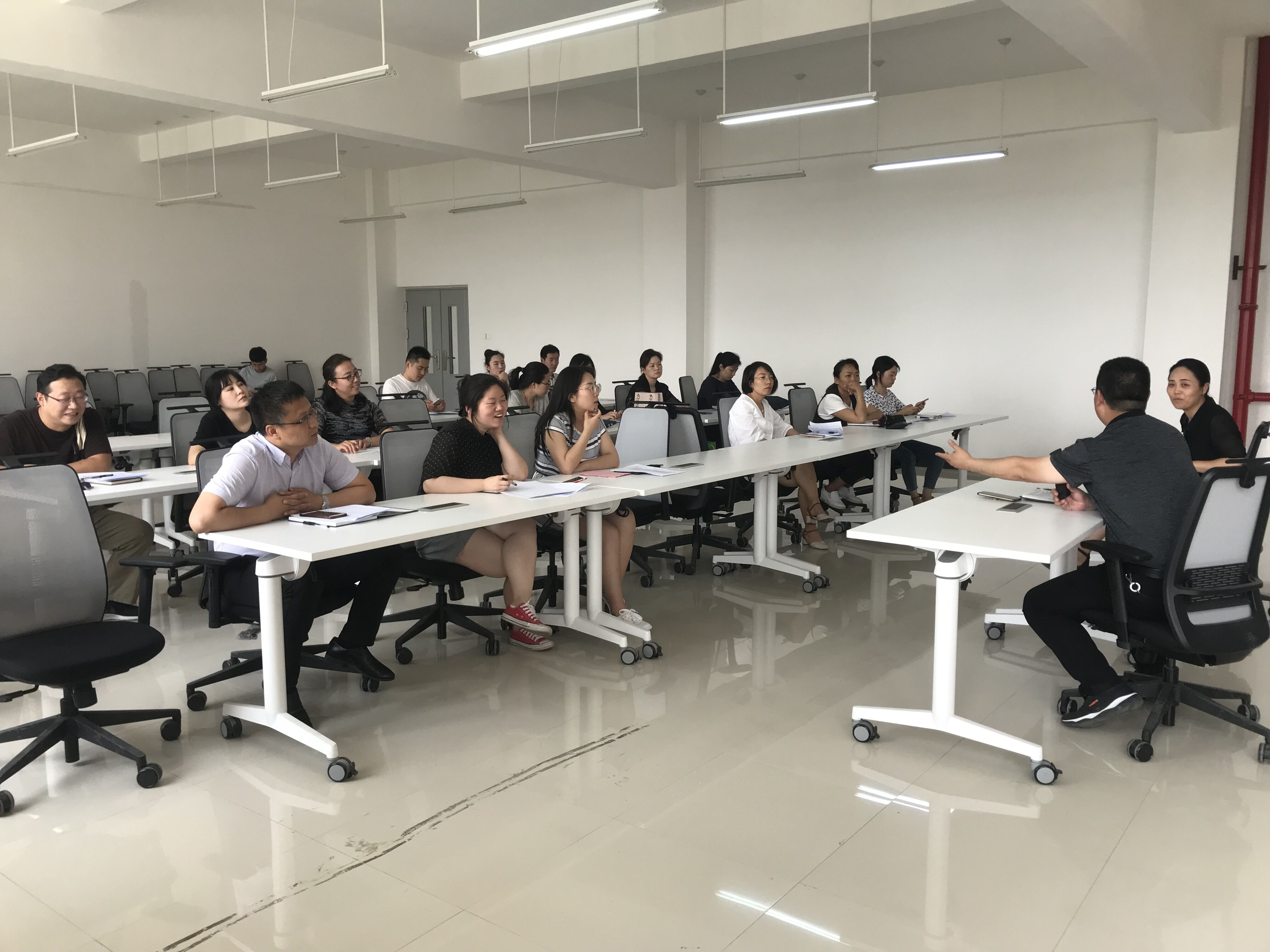 什么叫高职班 95501C2BC03124621F705E85DBC_F14B71D9_DC2C6.jpg