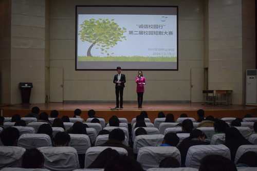 校园最新短剧，青春的舞台与梦想的演绎
