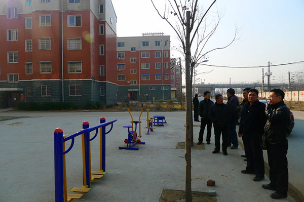 新郑薛店镇gdp_人民日报刊发郑州新郑就地城镇化经验模式(3)