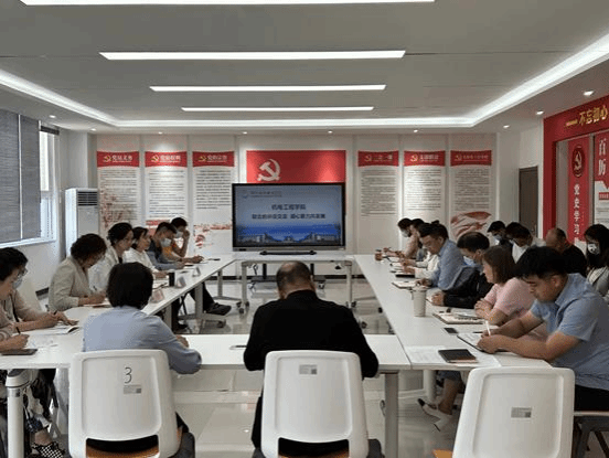 说明: https://www.zztrc.edu.cn/__local/4/F7/33/4DE2678081141D74C1E407EBD09_394846AF_13870D.png
