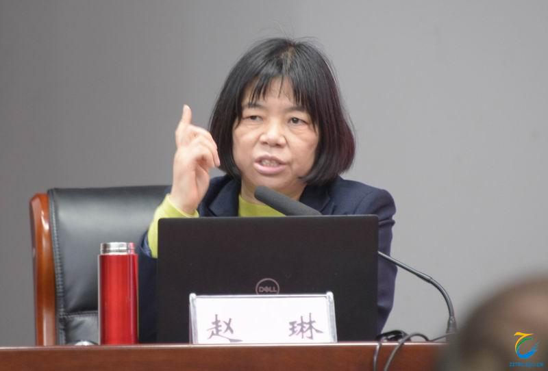 辅导报告会,中共河南省委宣传部理论教育讲师团副团长赵琳教授作报告