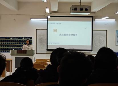 图示, 示意图

中度可信度描述已自动生成:ver1